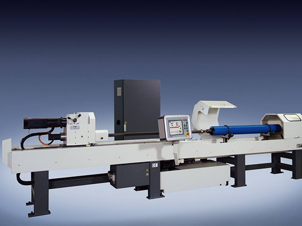 關(guān)于珩磨機(jī)的加工特點介紹